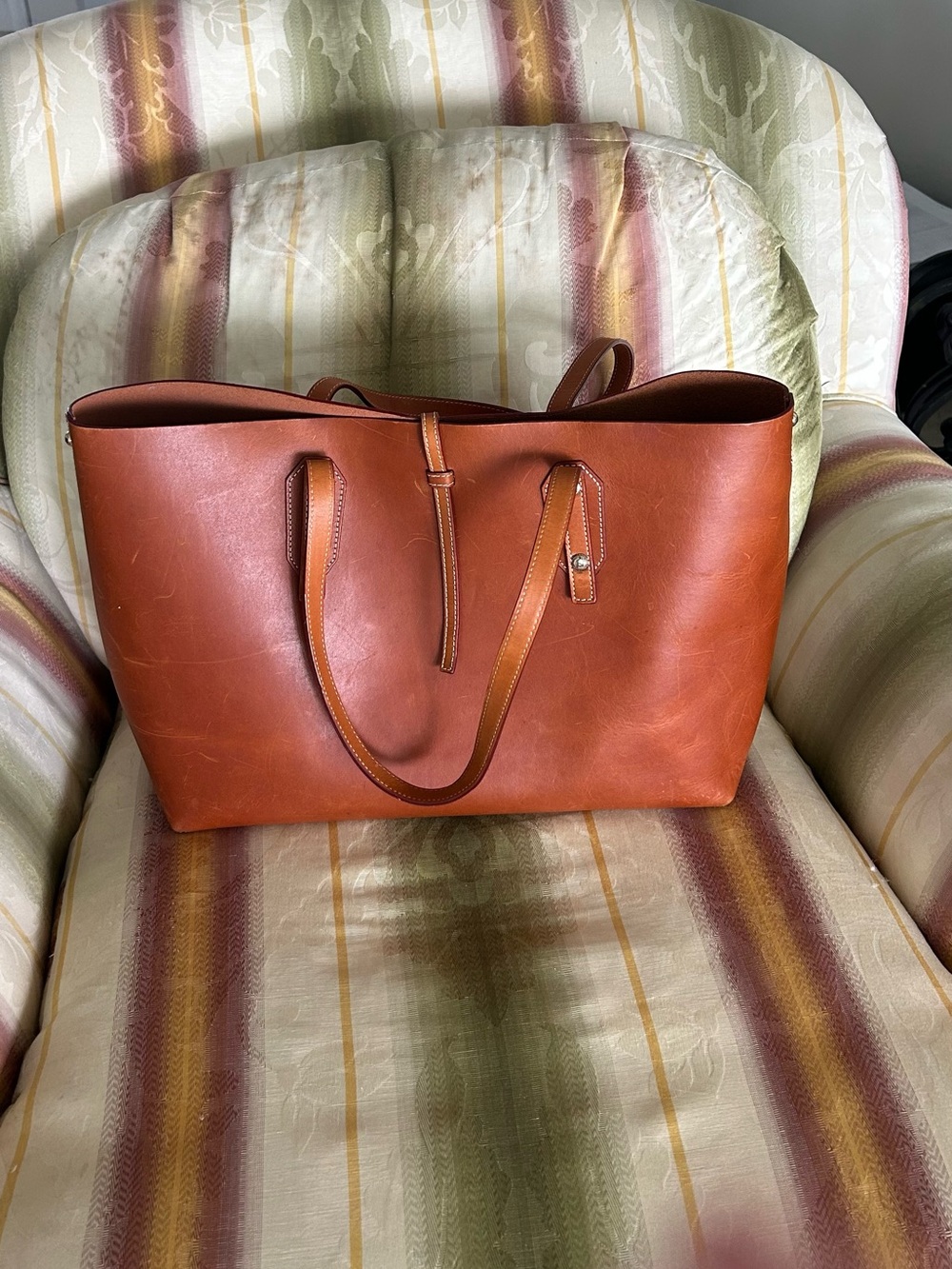 Classic Brown Leather Tote Bag 11" x 18" x 7" Beautiful Jay McGlaughlin